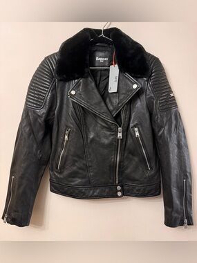 Superdry Women' Genuine Leather Moto Jacket with Faux Fur Collar(brand new)